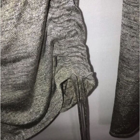 Women's Trouve Metallic Silver Gold Long Sleeve Wrap Top - Picture 7 of 11